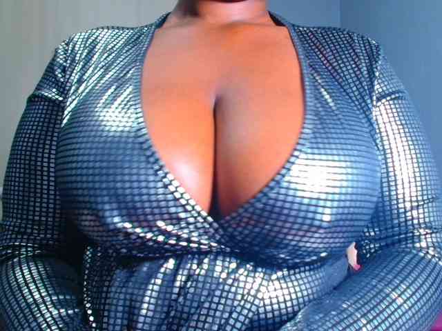 CURVEBABY webcam
