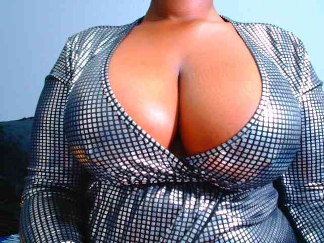 CURVEBABY webcam