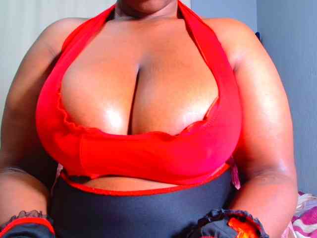 CURVEBABY webcam