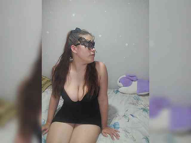 Viki--Alex webcam