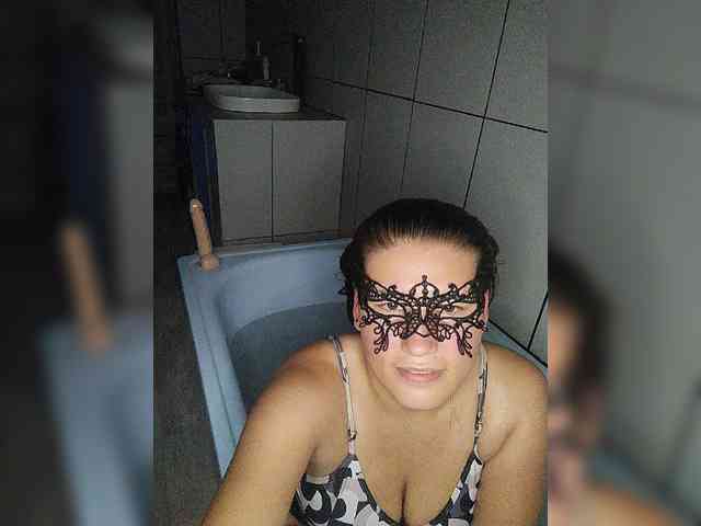 Viki--Alex webcam