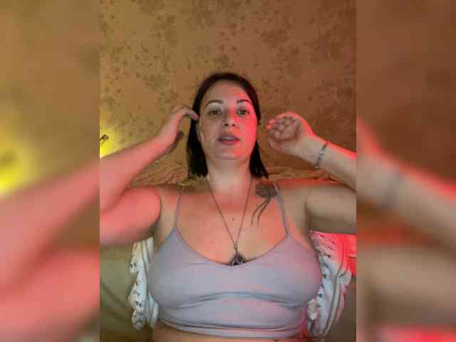 Adelinna webcam
