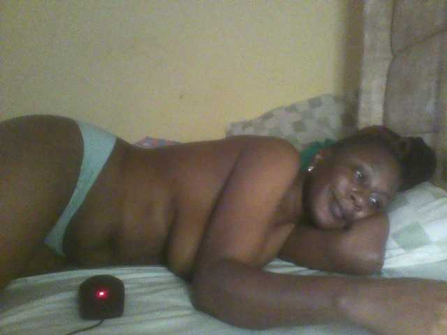 Beauty-Queen1 live cam on BongaCams