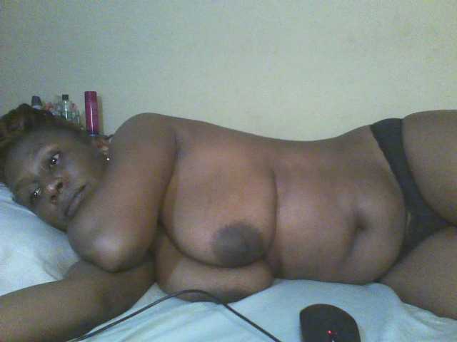 Beauty-Queen1 live cam on BongaCams