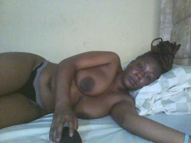 Beauty-Queen1 live cam on BongaCams