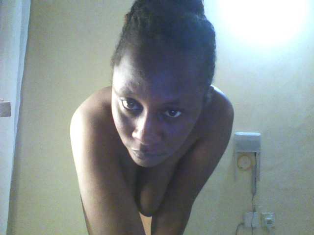 Beauty-Queen1 live cam on BongaCams