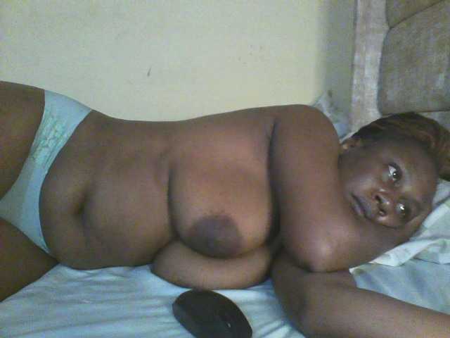 Beauty-Queen1 live cam on BongaCams