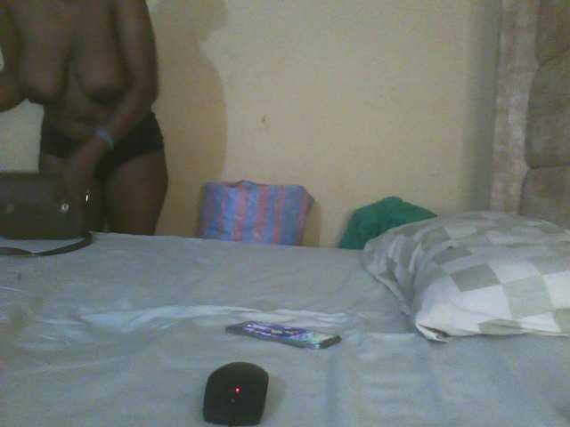 Beauty-Queen1 live cam on BongaCams
