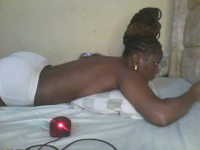 Beauty-Queen1 live cam on BongaCams