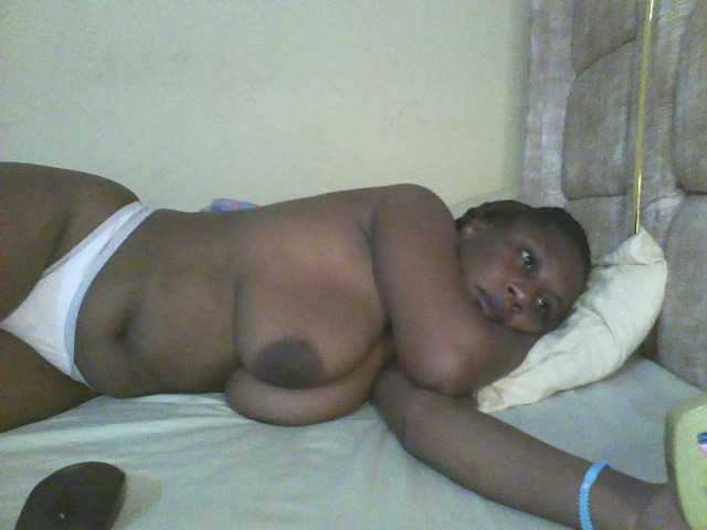 Beauty-Queen1 live cam on BongaCams