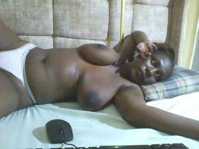 Beauty-Queen1 Live Webcam on BongaCams