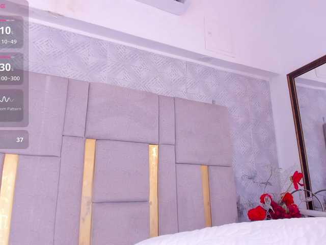 MilaSaenz live cam on BongaCams