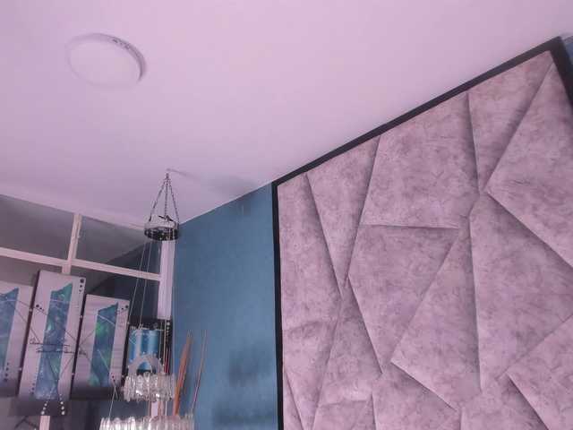 MilaSaenz live cam on BongaCams