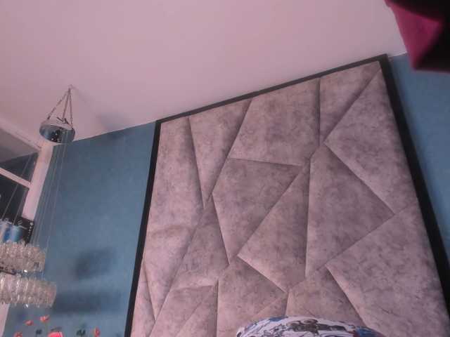 MilaSaenz live cam on BongaCams