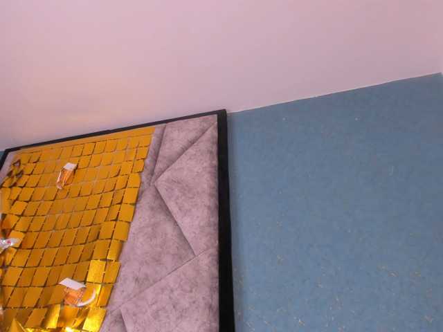 MilaSaenz live cam on BongaCams