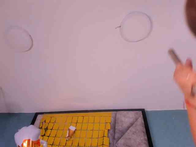 MilaSaenz webcam