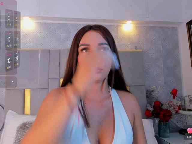 MilaSaenz MilaSaenz