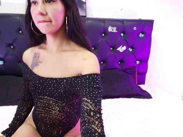 AISHLY-DOLL webcam