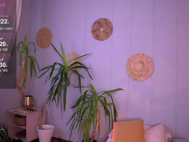PureEllie live cam on BongaCams