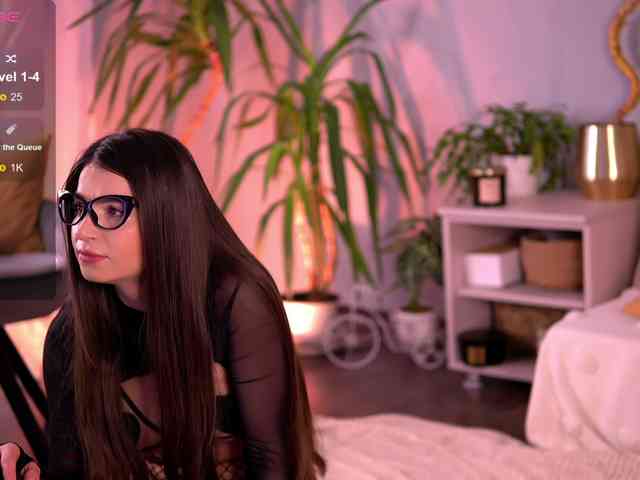 PureEllie webcam