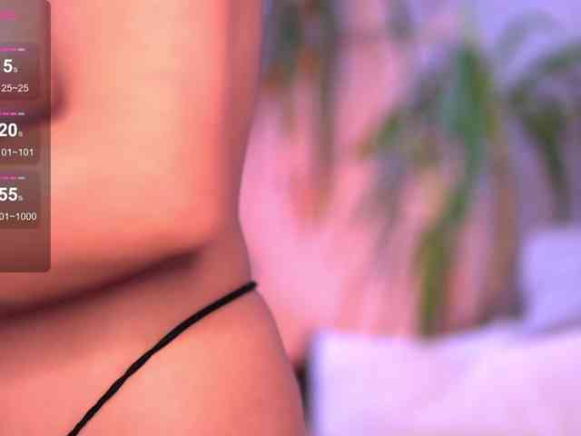 PureEllie webcam