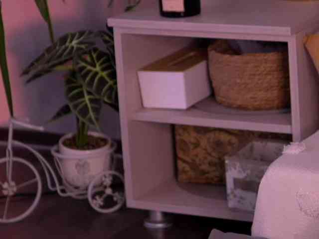 PureEllie webcam