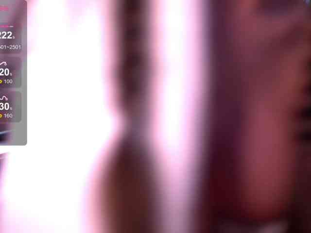 PureEllie webcam