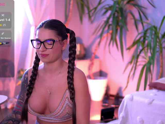 PureEllie PureEllie
