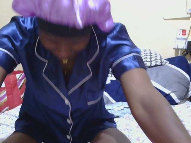 Naughtygirl3 live cam on BongaCams