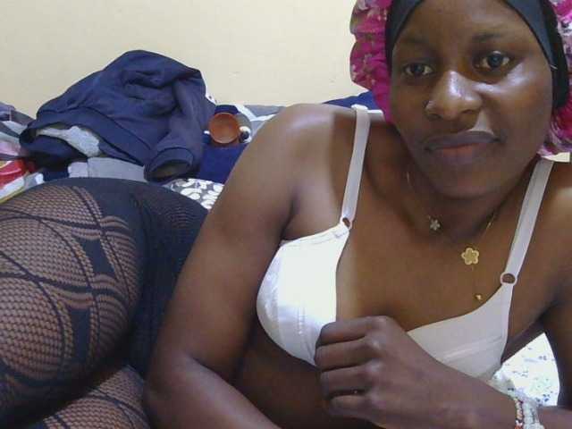 Naughtygirl3 live webcam show
