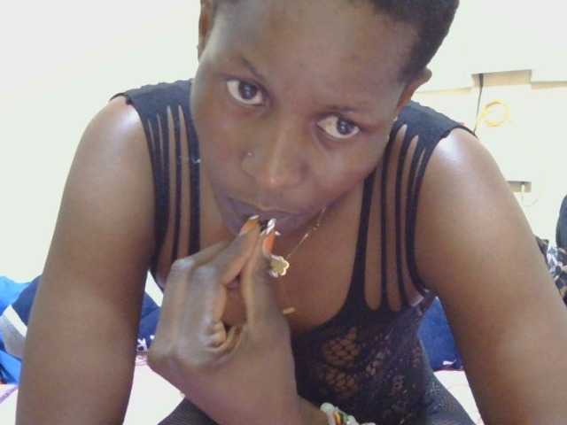 Naughtygirl3 live cam on BongaCams