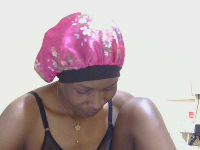 Naughtygirl3 live webcam show