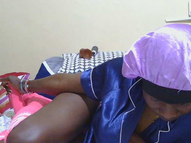 Naughtygirl3 live cam on BongaCams