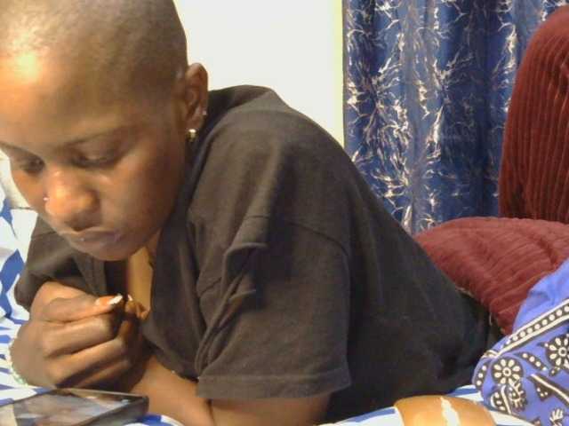Naughtygirl3 live cam on BongaCams