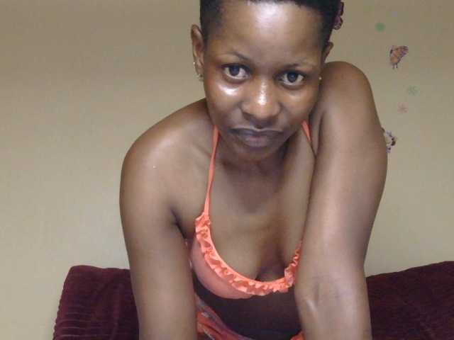 Naughtygirl3 live cam on BongaCams