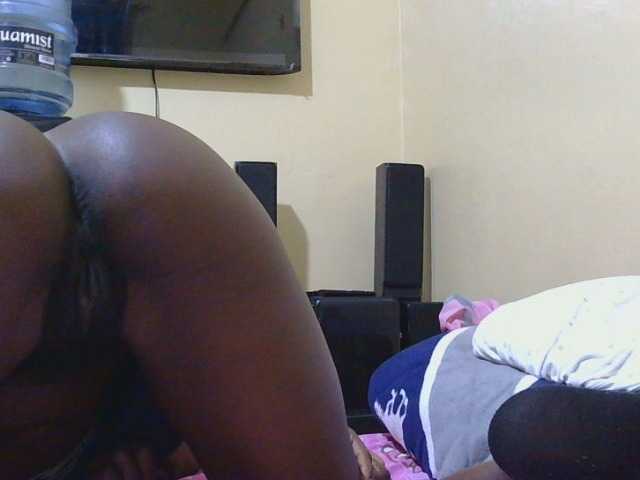 Naughtygirl3 live webcam show