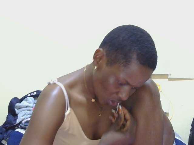Naughtygirl3 live cam on BongaCams