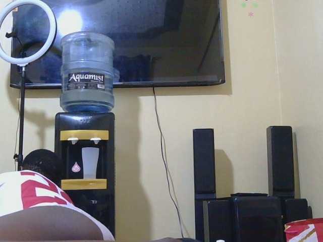 Naughtygirl3 live webcam show