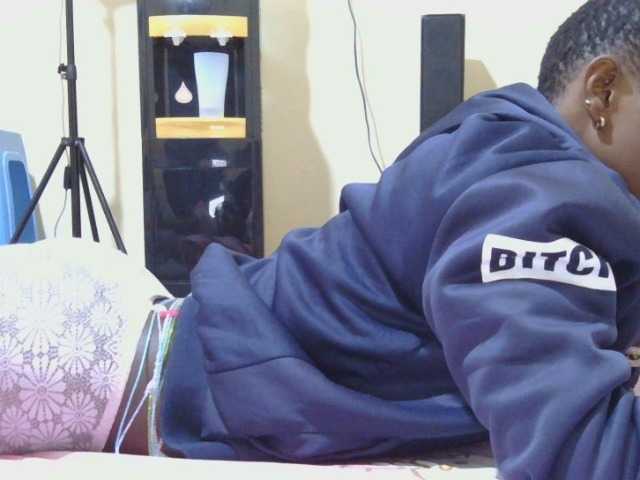 Naughtygirl3 Live Cam pe BongaCams