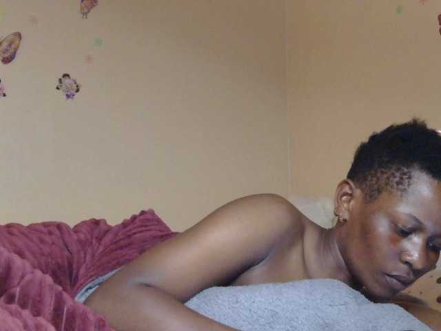 Naughtygirl3 live cam on BongaCams
