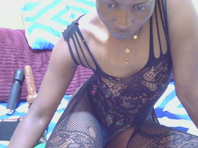 Naughtygirl3 live cam on BongaCams