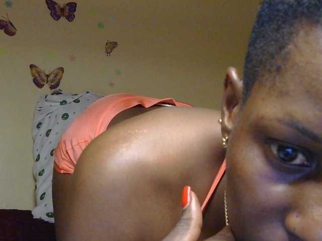 Naughtygirl3 live cam on BongaCams