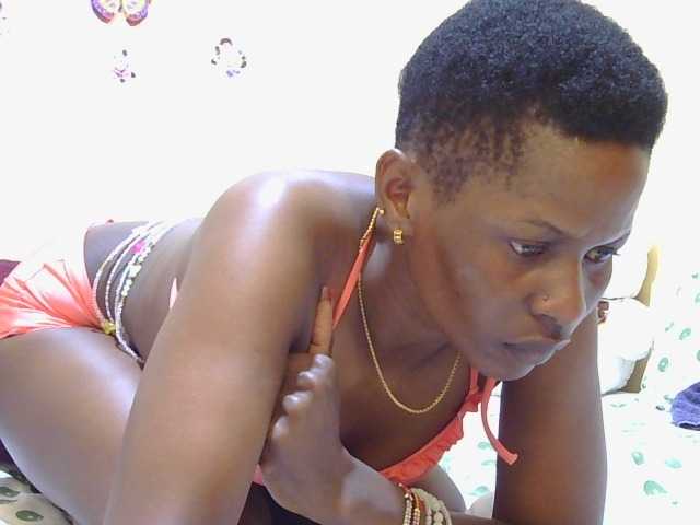Naughtygirl3 live cam on BongaCams