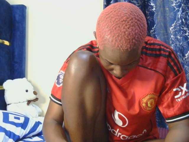 Naughtygirl3 live cam on BongaCams