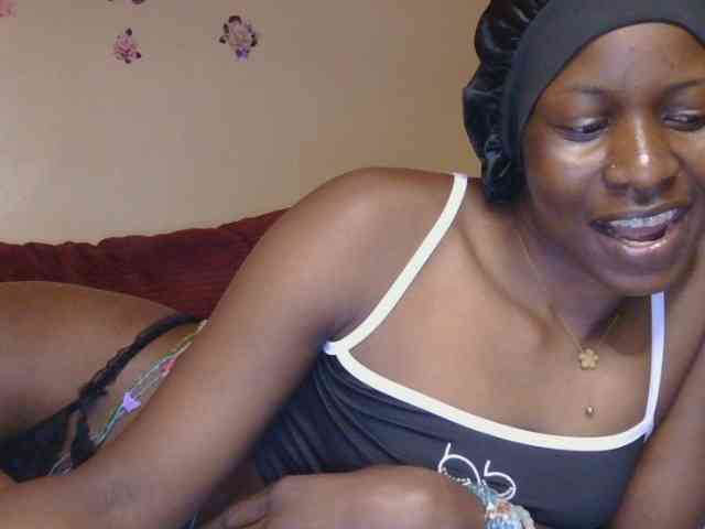 Naughtygirl3 webcam