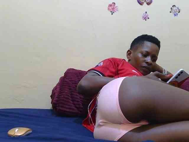 Naughtygirl3 webcam