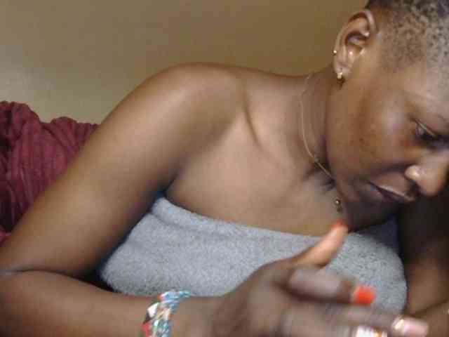 Naughtygirl3 webcam