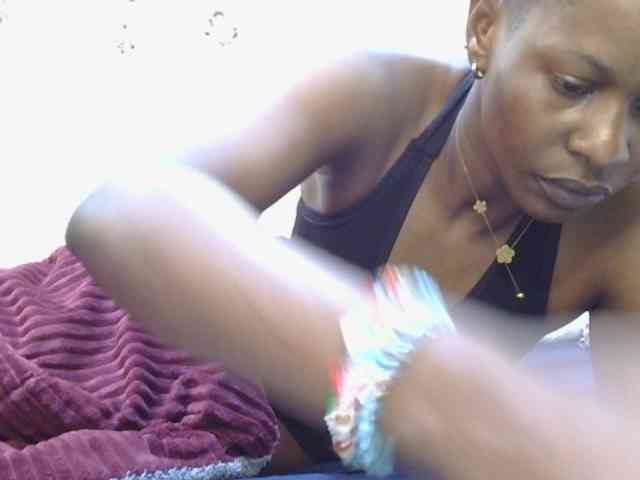Naughtygirl3 webcam