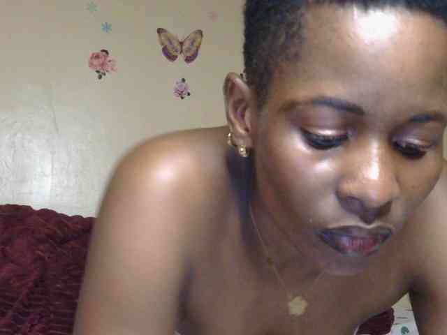 Naughtygirl3 webcam