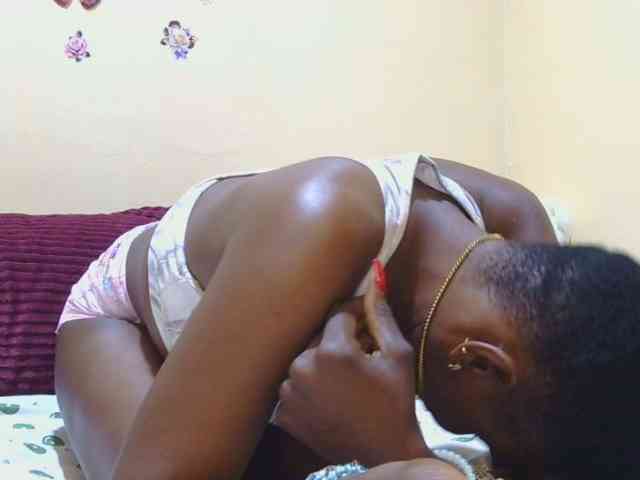 Naughtygirl3 webcam